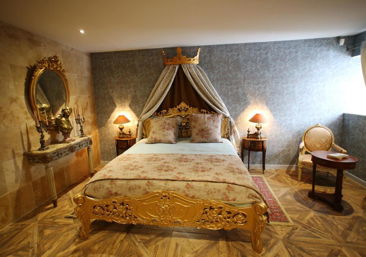 Poncins Chateau Des Perichons מראה חיצוני תמונה